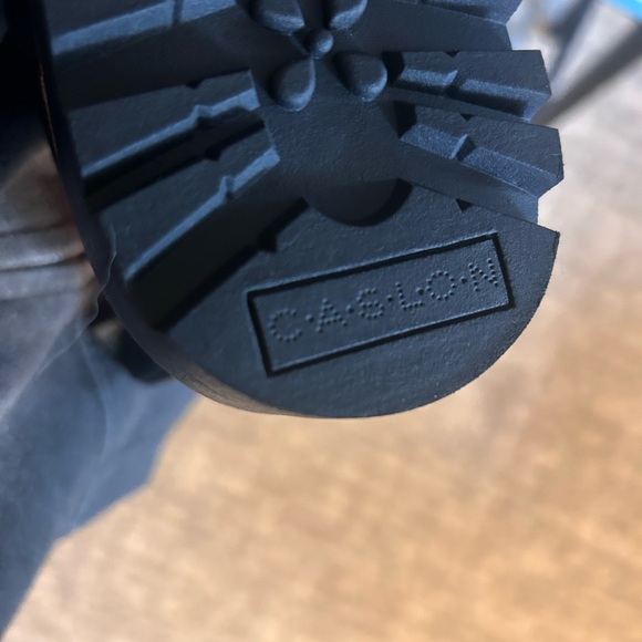 Black Leather Chelsea Boots - Picture 5 of 11